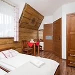 Pod Reglami - - Skywalk - Blisko Do Szlakow Tpn Wiktorowki, Rusinowa Polana , Gesia Szyja , Brzeziny , Psia Trawka , Toporowa Cyrhla , Murowaniec , Hala Gasienicowa 3*