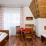 Pod Reglami - - Skywalk - Blisko Do Szlakow Tpn Wiktorowki, Rusinowa Polana , Gesia Szyja , Brzeziny , Psia Trawka , Toporowa Cyrhla , Murowaniec , Hala Gasienicowa فندق مبيت وإفطار 3*