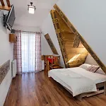 Pod Reglami - - Skywalk - Blisko Do Szlakow Tpn Wiktorowki, Rusinowa Polana , Gesia Szyja , Brzeziny , Psia Trawka , Toporowa Cyrhla , Murowaniec , Hala Gasienicowa