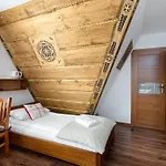فندق مبيت وإفطار Pod Reglami - - Skywalk - Blisko Do Szlakow Tpn Wiktorowki, Rusinowa Polana , Gesia Szyja , Brzeziny , Psia Trawka , Toporowa Cyrhla , Murowaniec , Hala Gasienicowa