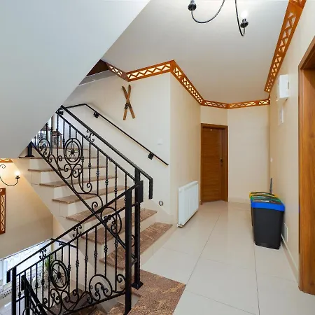 Pod Reglami - - Sauna & Jacuzzi - 400m Od Stacji Narciarskiej ベッド・アンド・ブレックファスト Ciche Małe