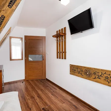 ベッド・アンド・ブレックファスト Pod Reglami - - Sauna & Jacuzzi - 400m Od Stacji Narciarskiej 3*