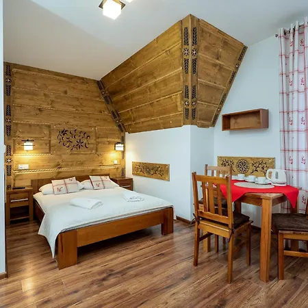 Pod Reglami - - Sauna & Jacuzzi - 400m Od Stacji Narciarskiej ベッド・アンド・ブレックファスト