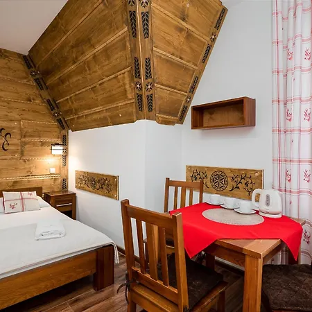 Pod Reglami - - Sauna & Jacuzzi - 400m Od Stacji Narciarskiej ベッド・アンド・ブレックファスト Ciche Małe