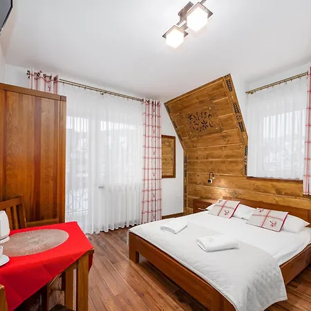 Pod Reglami - Jacuzzi & Sauna Idealna Baza Wypadowa W Gory! Wiktorowki, Rusinowa Polana , Gesia Szyja , Toporowa Cyrhla , Murowaniec , Hala Gasienicowa