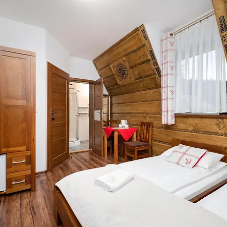 Pod Reglami - Jacuzzi & Sauna Idealna Baza Wypadowa W Gory! Wiktorowki, Rusinowa Polana , Gesia Szyja , Toporowa Cyrhla , Murowaniec , Hala Gasienicowa Panzió Ciche Małe