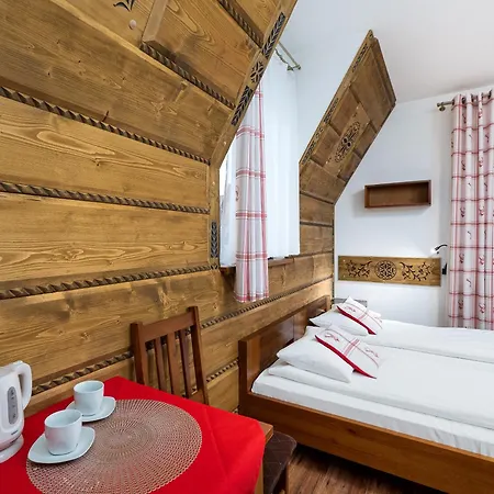 Pod Reglami - Jacuzzi & Sauna Idealna Baza Wypadowa W Gory! Wiktorowki, Rusinowa Polana , Gesia Szyja , Toporowa Cyrhla , Murowaniec , Hala Gasienicowa Oda ve Kahvaltı Ciche Małe
