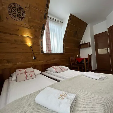 Pod Reglami - Jacuzzi & Sauna Idealna Baza Wypadowa W Gory! Wiktorowki, Rusinowa Polana , Gesia Szyja , Toporowa Cyrhla , Murowaniec , Hala Gasienicowa Ciche Małe