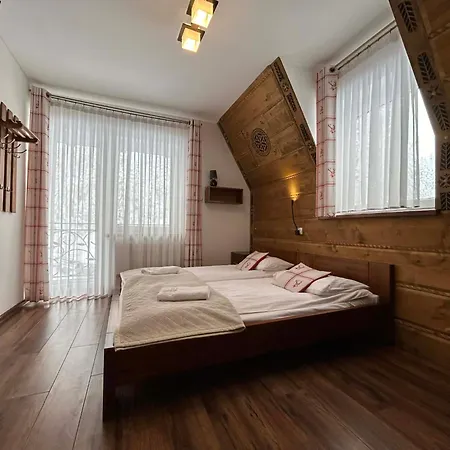 Pod Reglami - Jacuzzi&sauna Idealna Baza Wypadowa W Góry! Wiktorówki, Rusinowa Polana , Gęsia Szyja , Toporowa Cyrhla , Murowaniec , Hala Gąsienicowa Alojamento de Acomodação e Pequeno-almoço